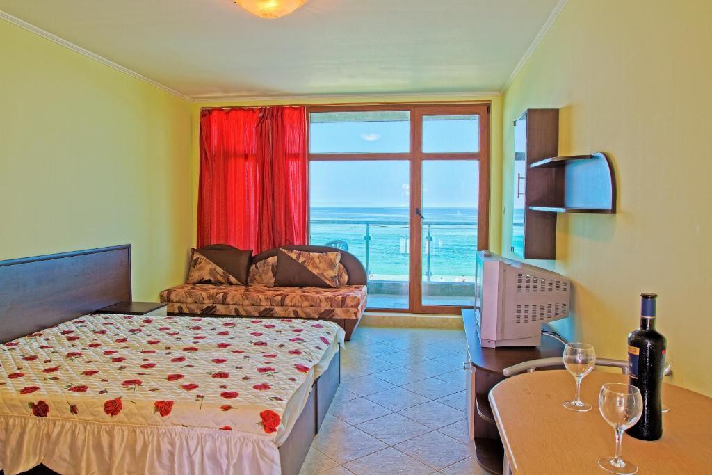 Black Sea Paradise Hotel ソゾポル エクステリア 写真
